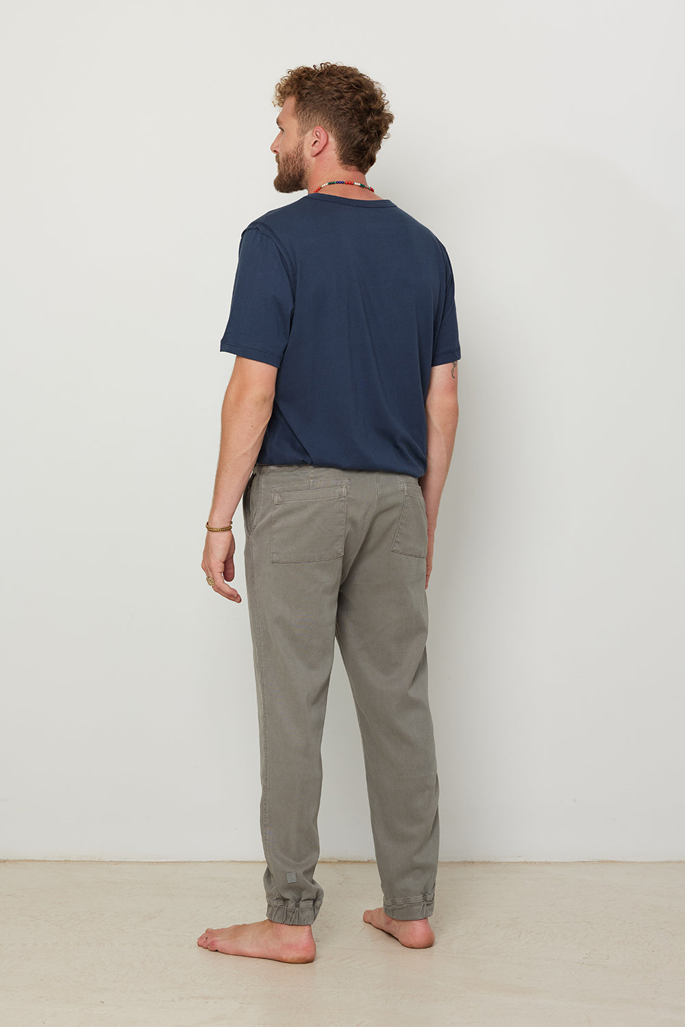 Unisex Grayish Brown