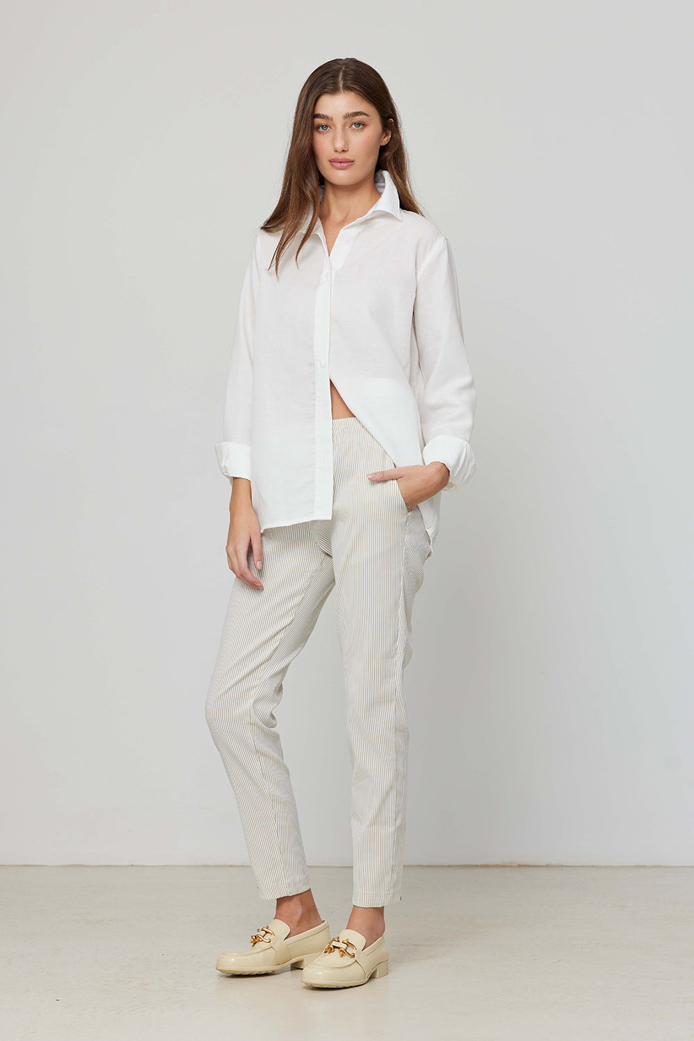 White Cotton Long Sleeve Buttoned Shirt