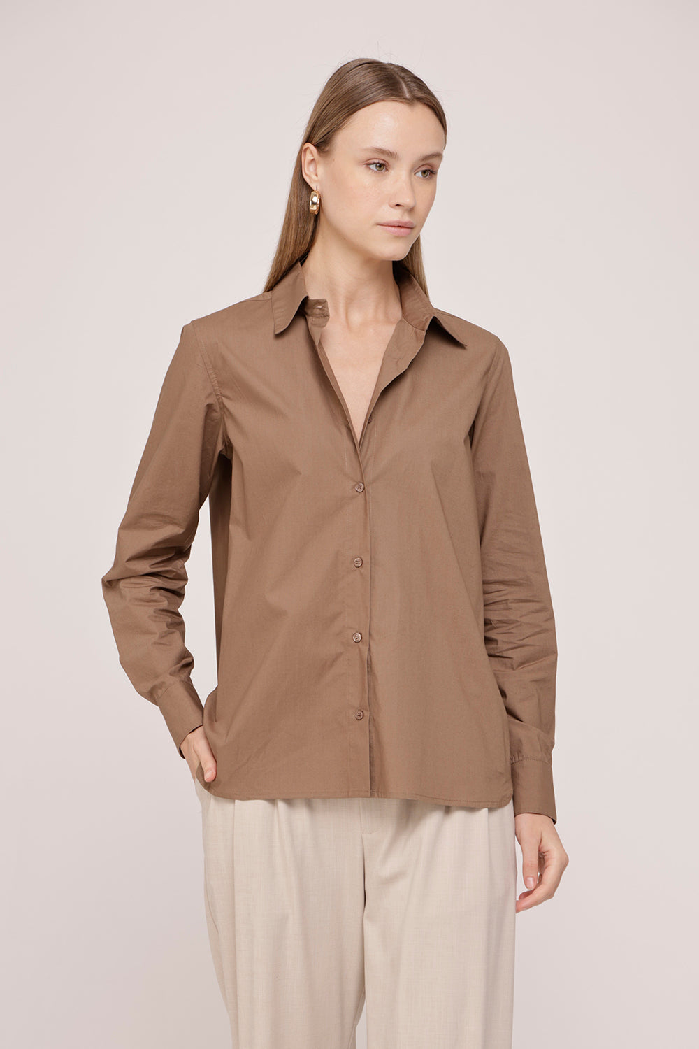 Brown Long Sleeve Buttoned Shirt