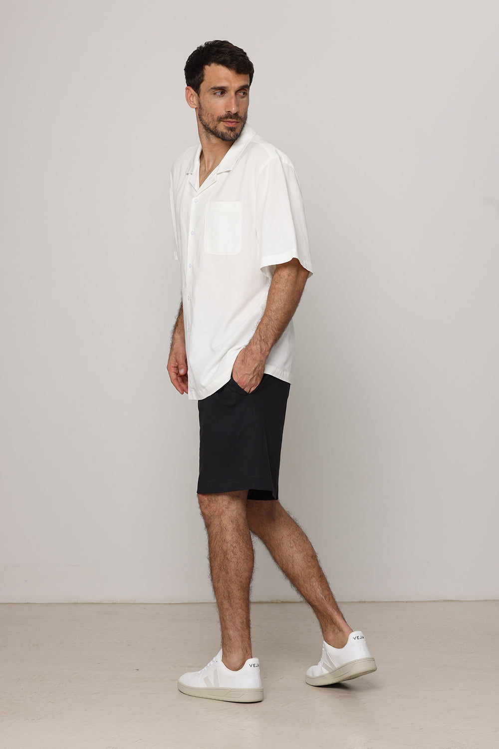 Short Sleeve Buttoned Shirt For Men White
