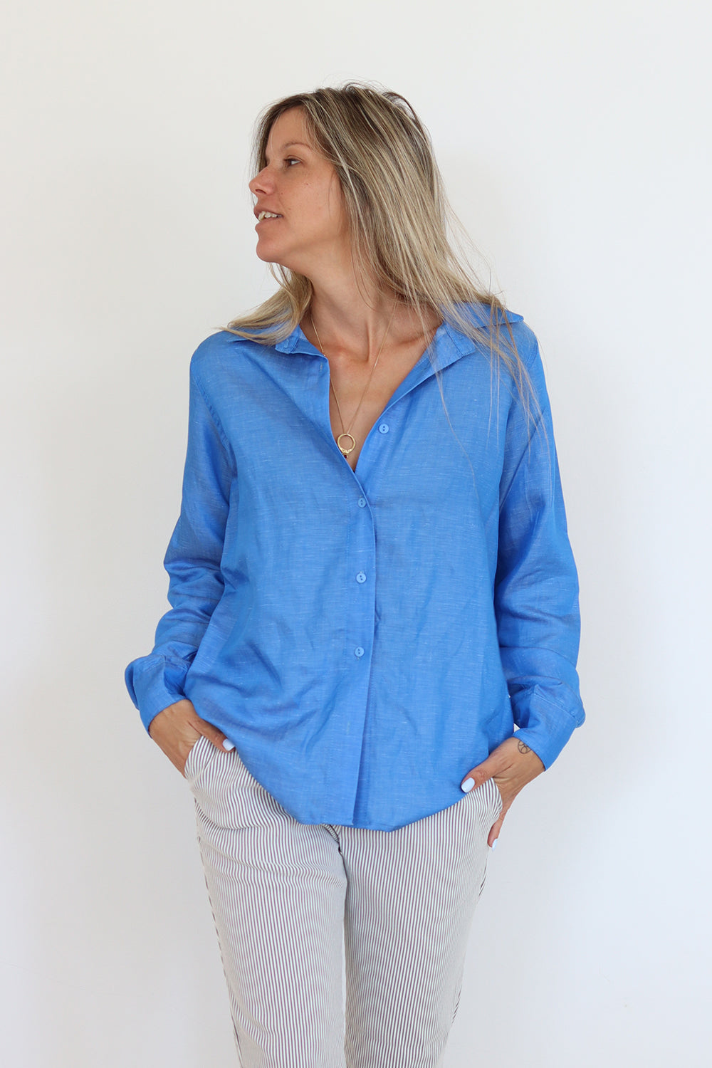 Blue Long Sleeve Buttoned Shirt