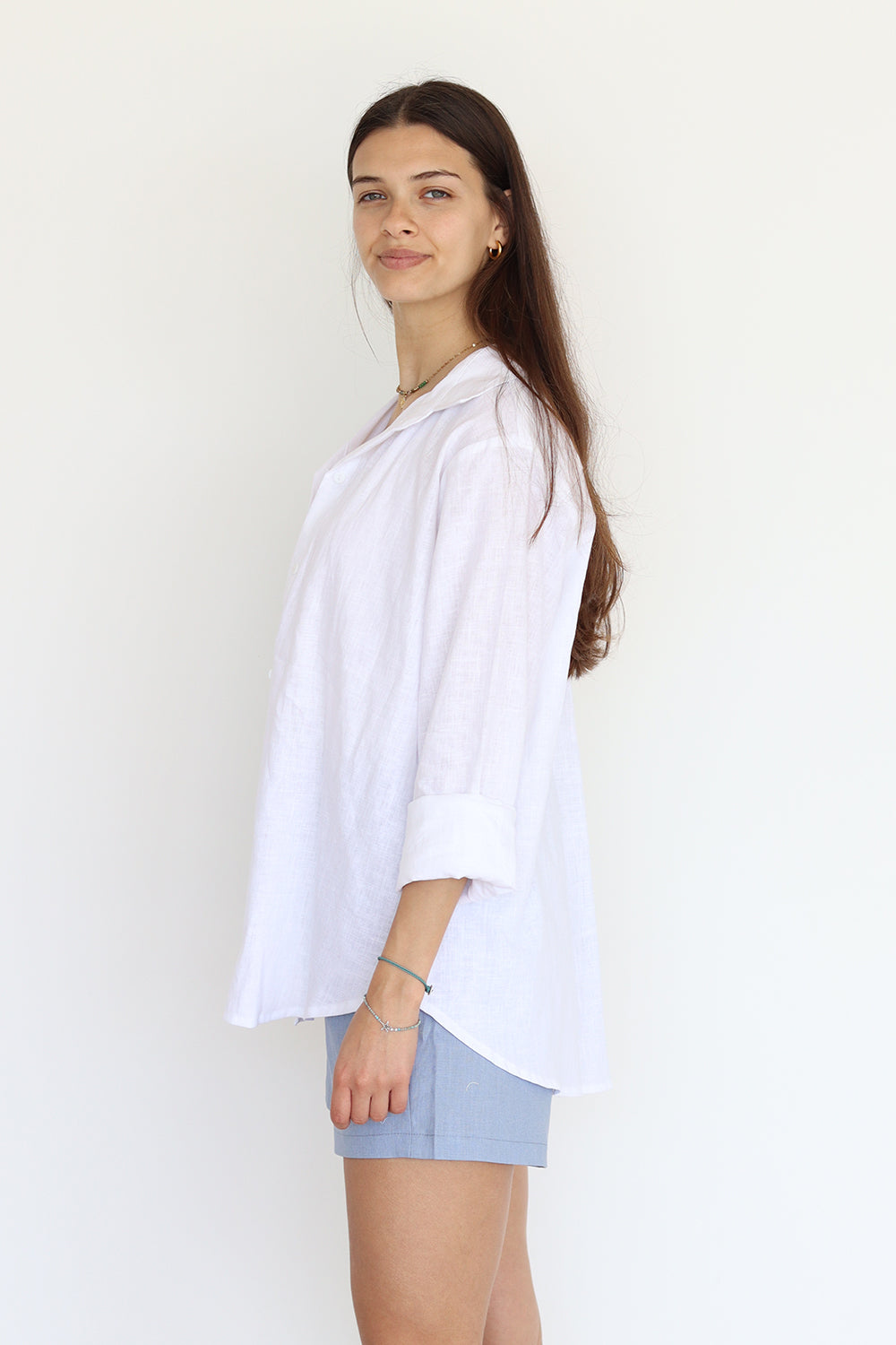 White Linen Long Sleeve Buttoned Shirt