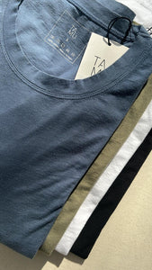 Pack Of Three Men Long T-Shirts